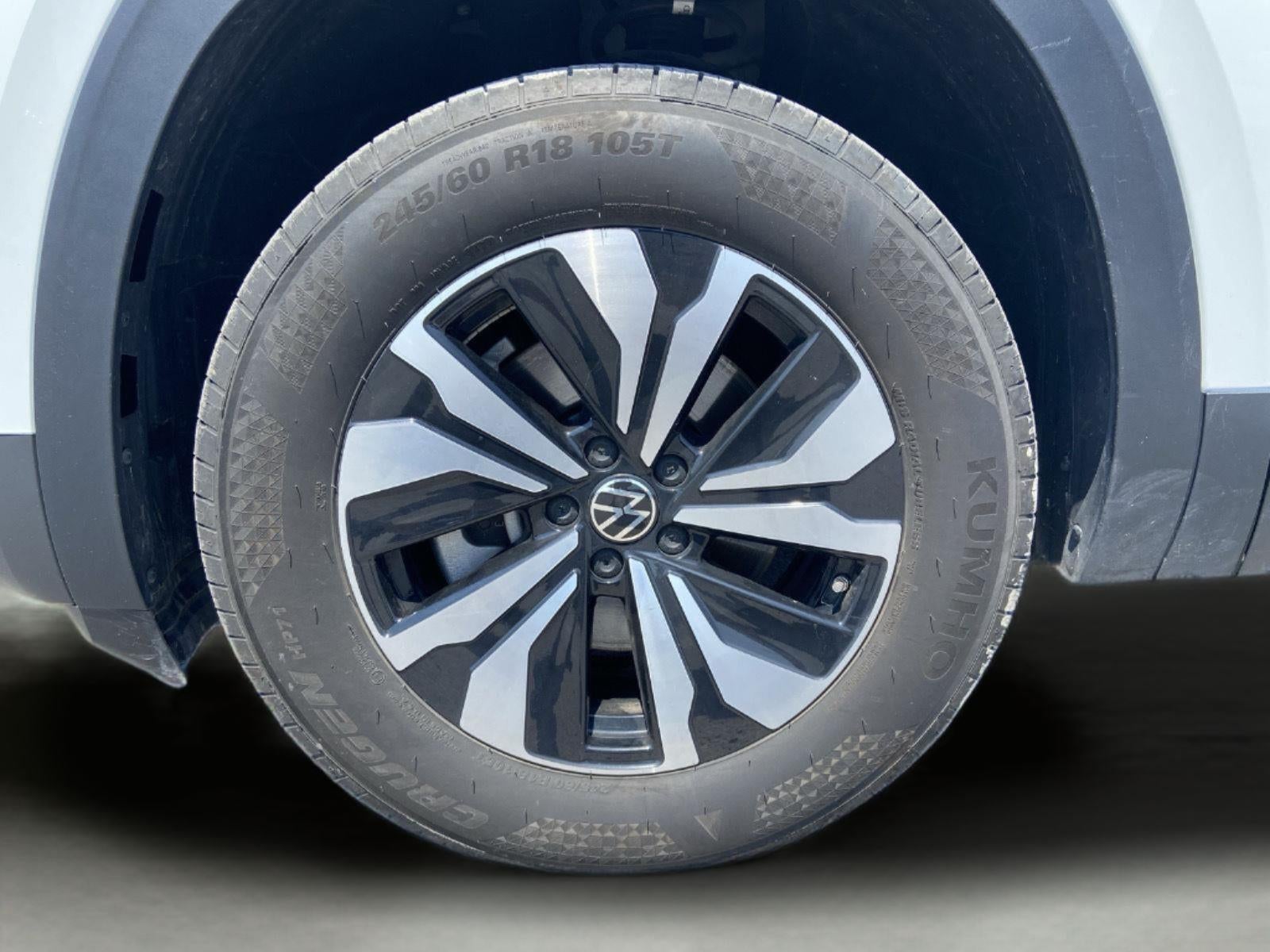 2025 Volkswagen Atlas 2.0T SE