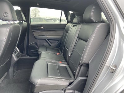 2022 Volkswagen Atlas Cross Sport 3.6L V6 SEL R-Line