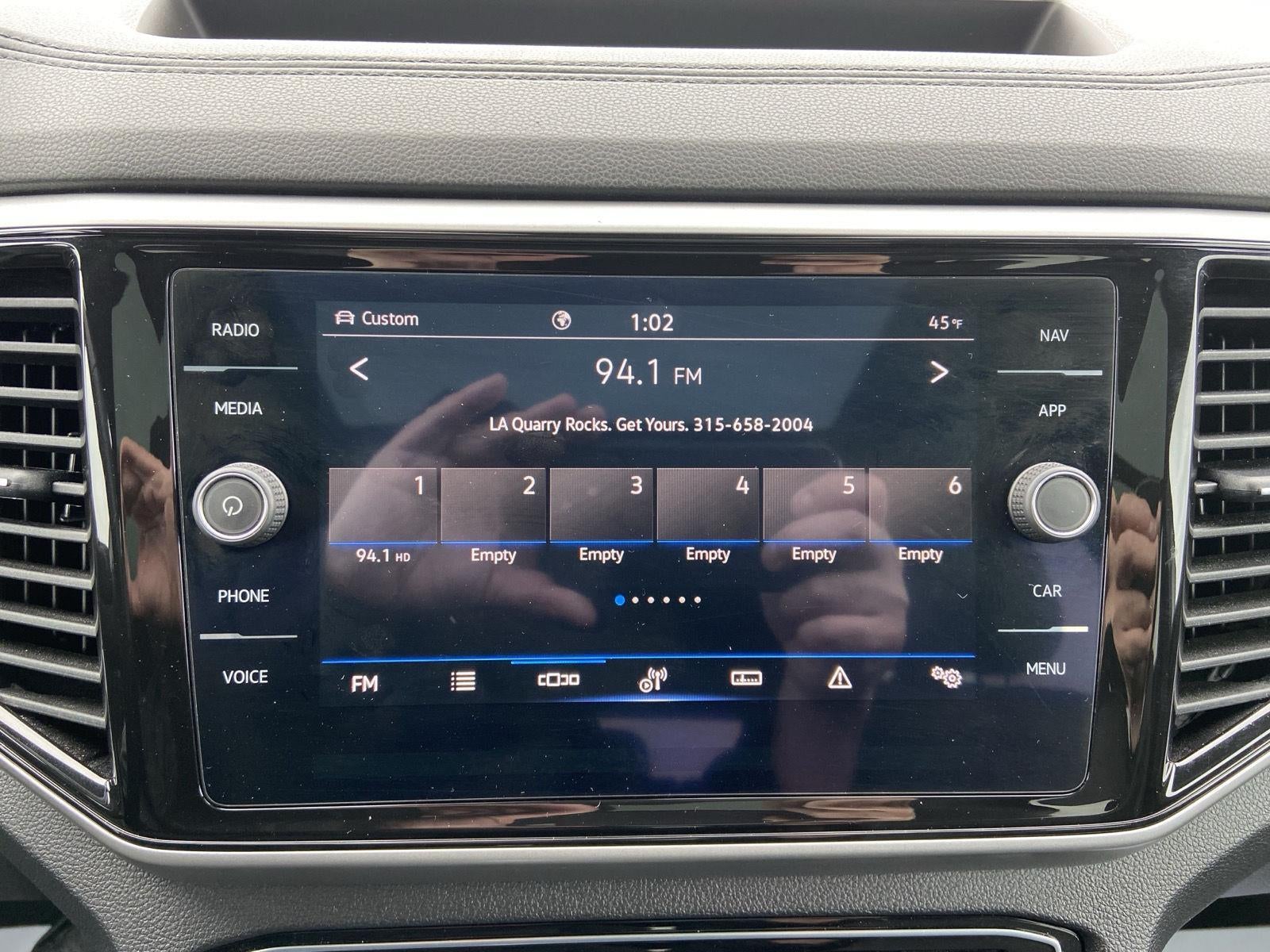 2022 Volkswagen Atlas Cross Sport 3.6L V6 SEL R-Line