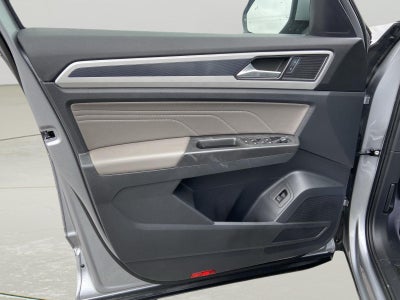 2022 Volkswagen Atlas Cross Sport 3.6L V6 SEL R-Line