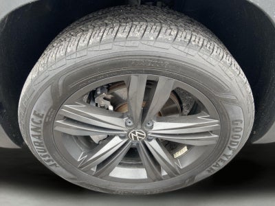 2022 Volkswagen Atlas Cross Sport 3.6L V6 SEL R-Line