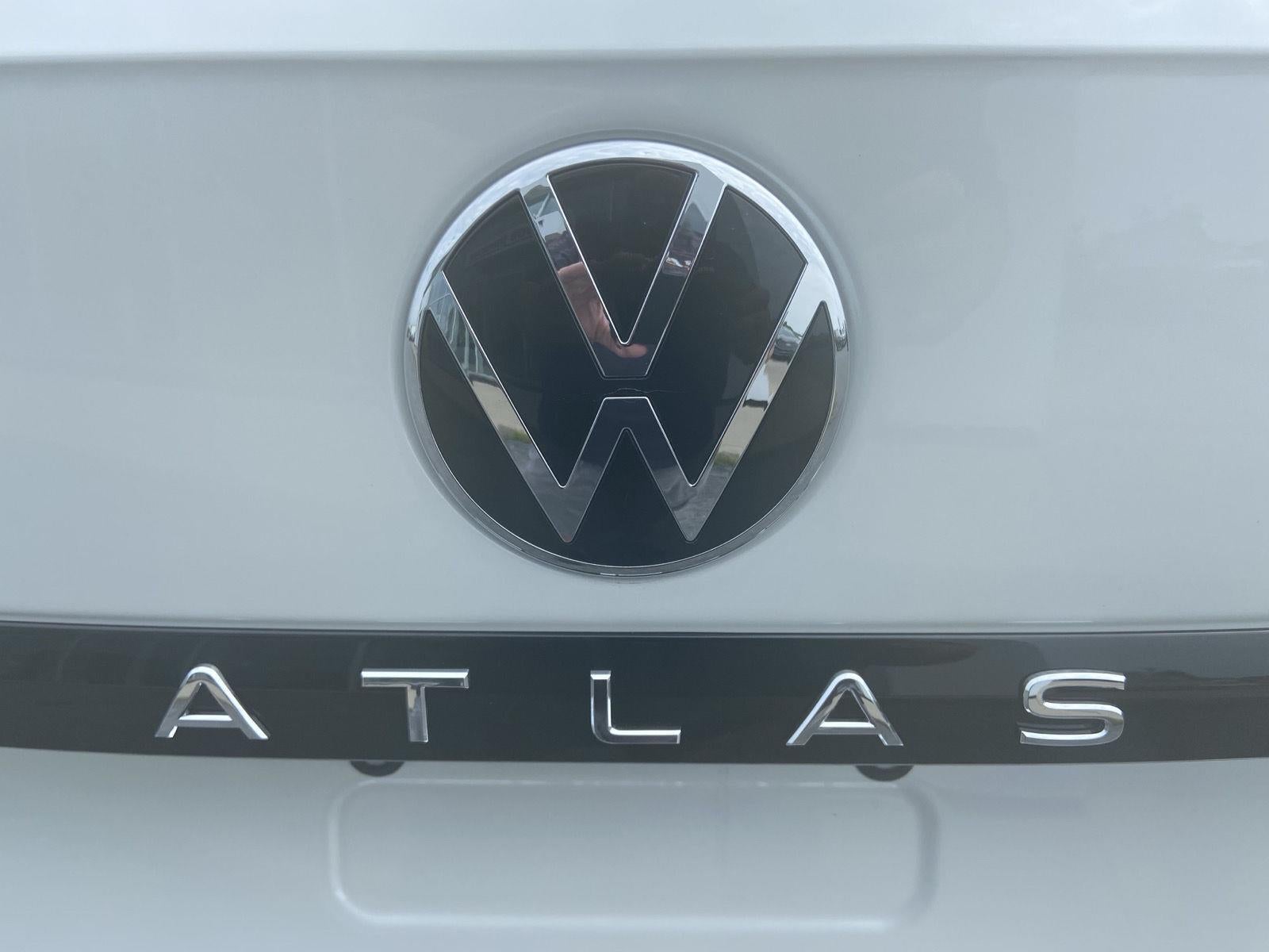 2023 Volkswagen Atlas 3.6L V6 SEL R-Line Black
