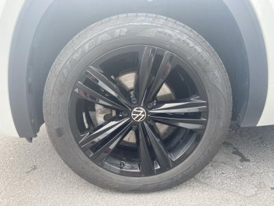 2023 Volkswagen Atlas 3.6L V6 SEL R-Line Black