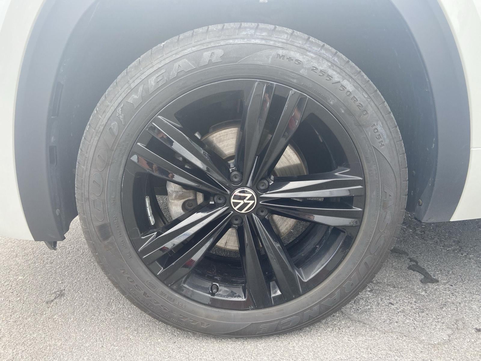 2023 Volkswagen Atlas 3.6L V6 SEL R-Line Black