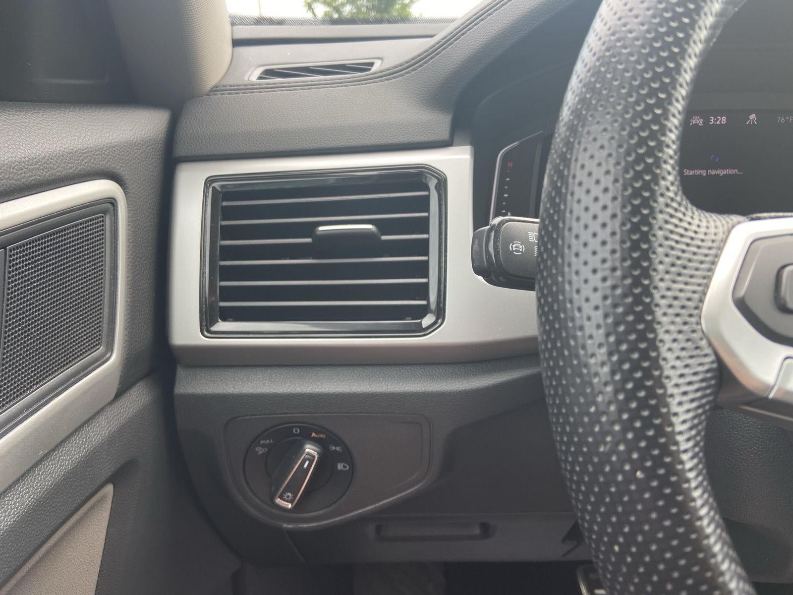 2023 Volkswagen Atlas 3.6L V6 SEL R-Line Black