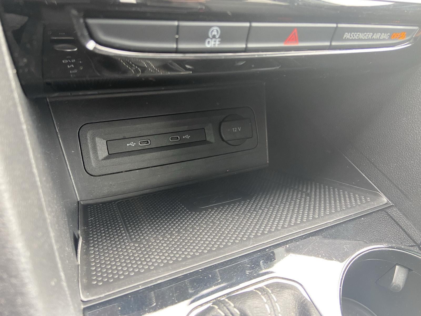 2023 Volkswagen Atlas 3.6L V6 SEL R-Line Black