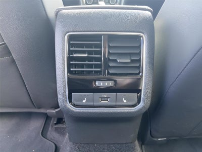 2018 Volkswagen Passat 2.0T SEL Premium