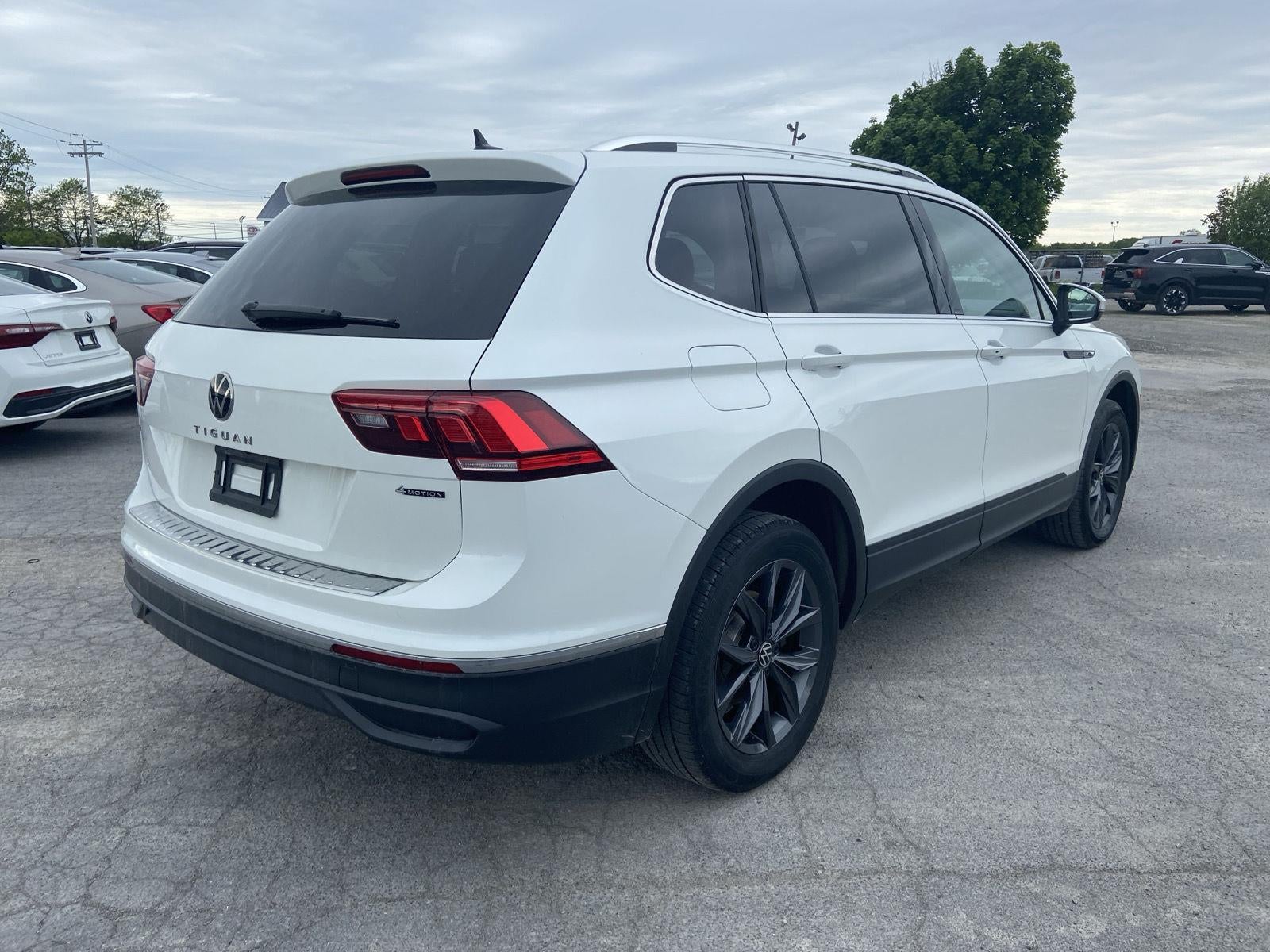 2023 Volkswagen Tiguan SE