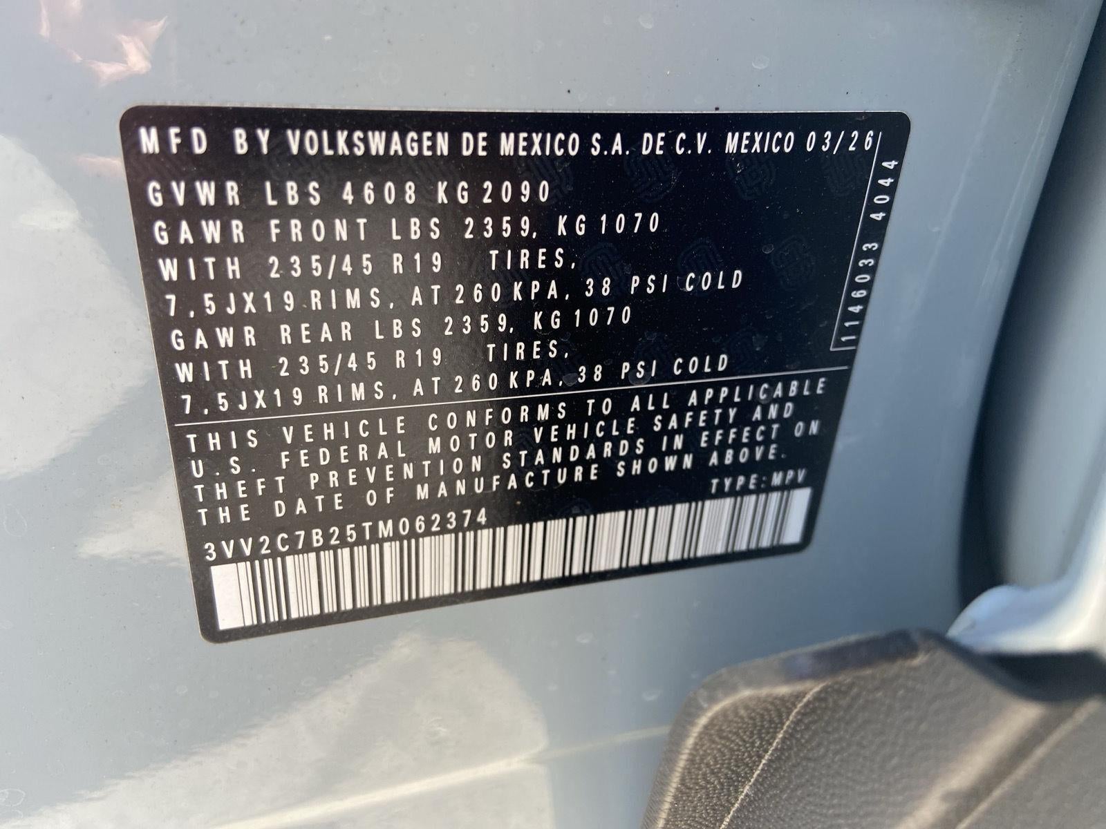 2026 Volkswagen Taos SE Black
