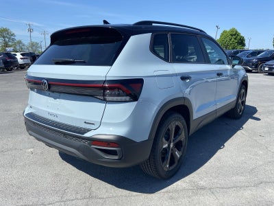 2026 Volkswagen Taos SE Black