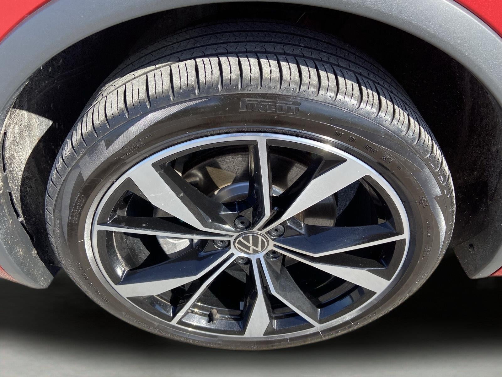 2024 Volkswagen Tiguan SEL R-Line