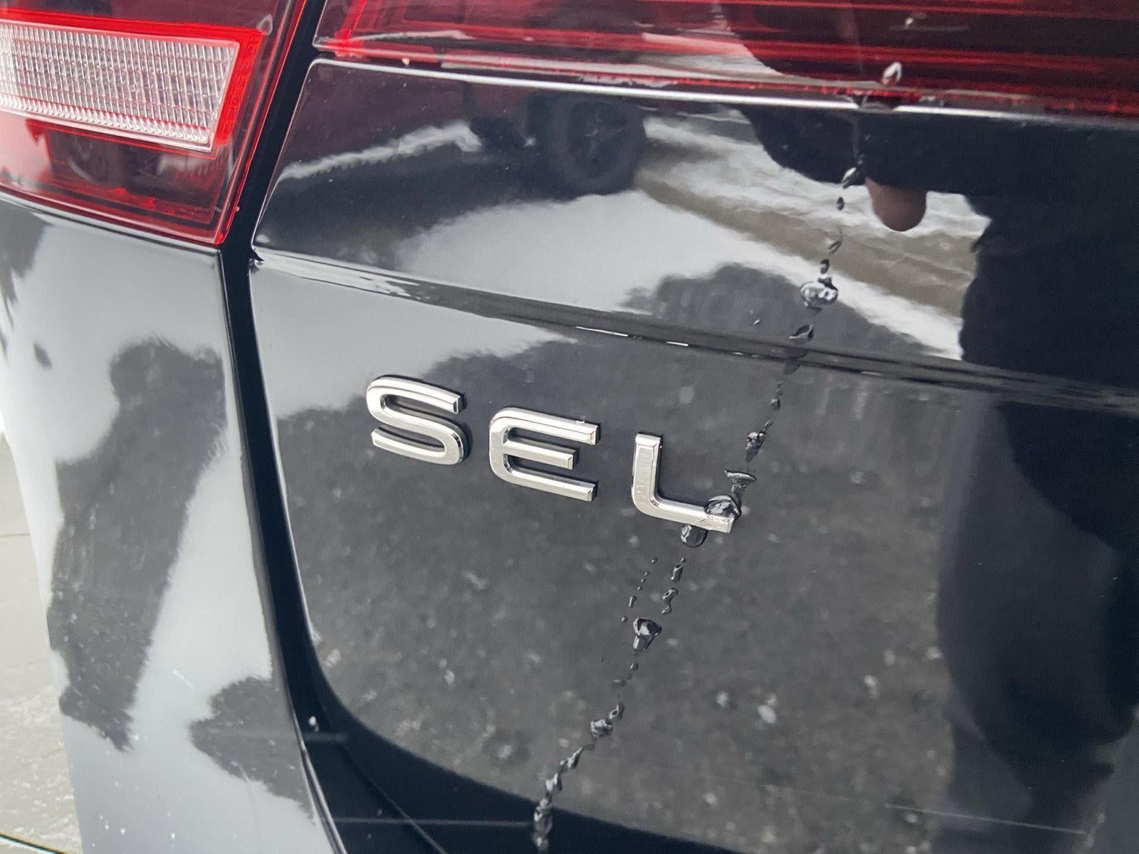 2022 Volkswagen Tiguan 2.0T SEL R-Line