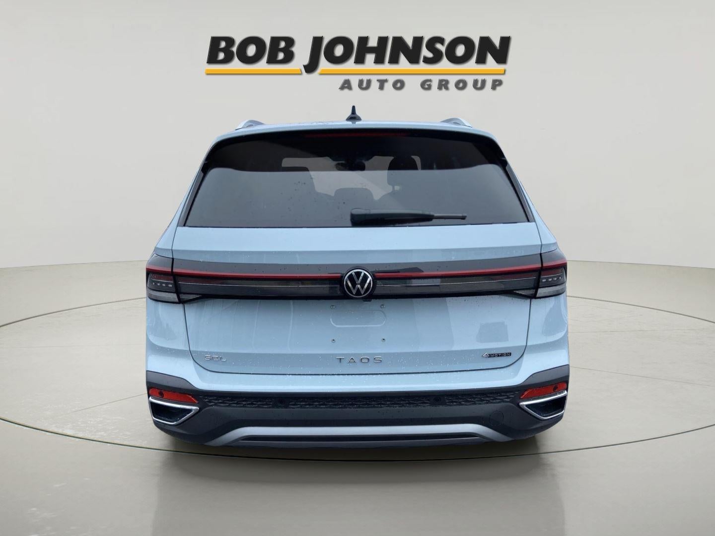 2026 Volkswagen Taos SEL 4MOTION