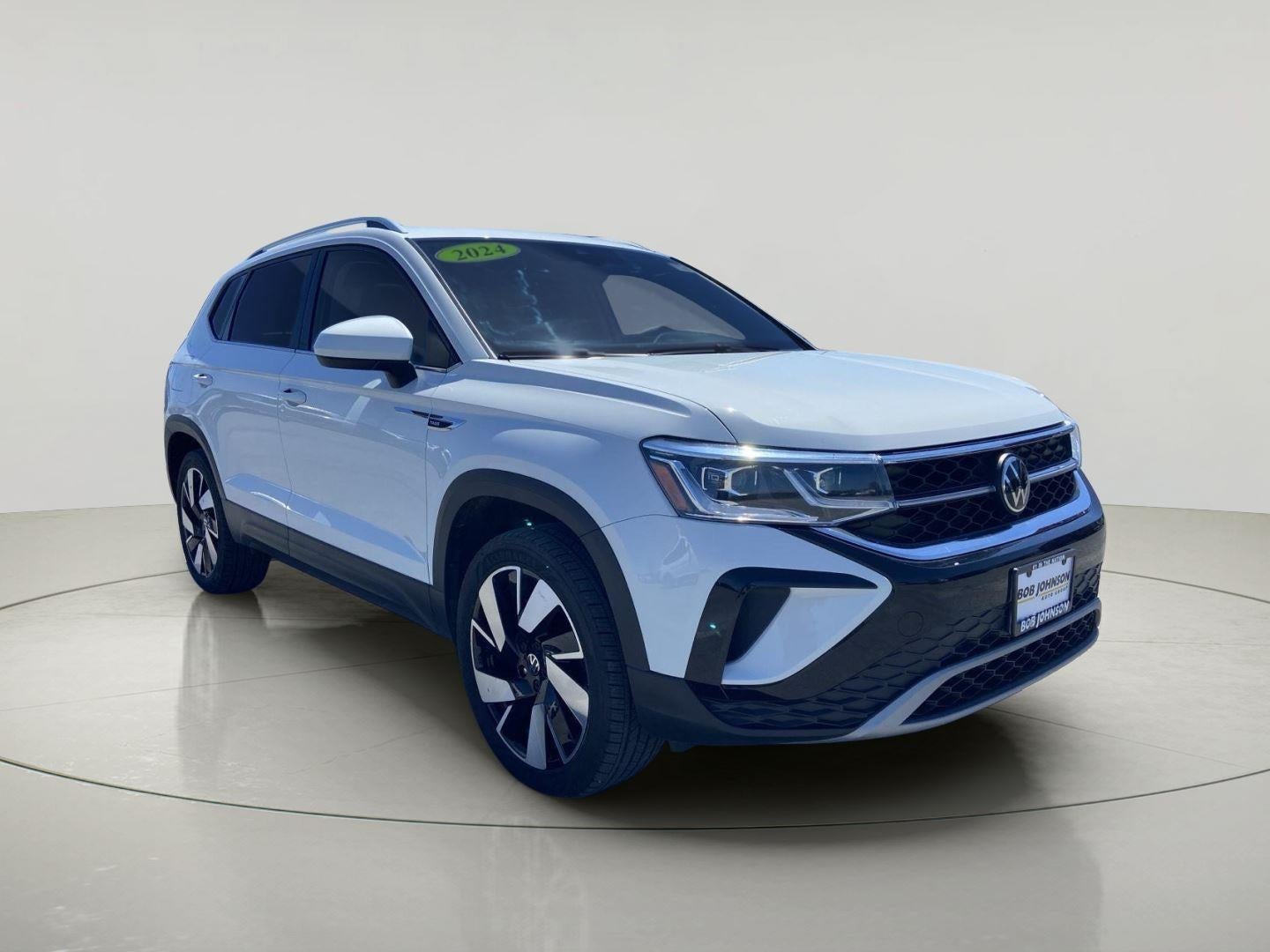 2024 Volkswagen Taos SEL
