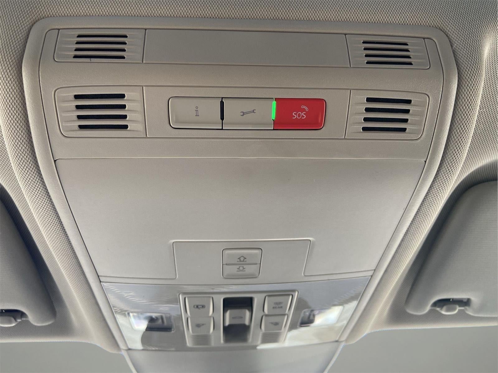 2024 Volkswagen Taos SEL