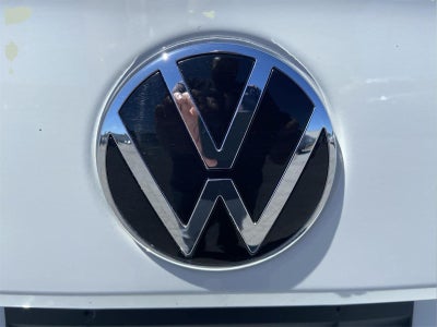 2024 Volkswagen Taos SEL