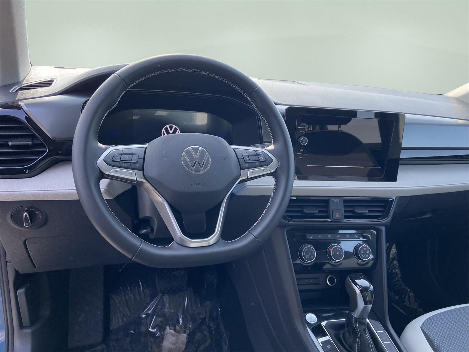 2026 Volkswagen Taos S 4MOTION