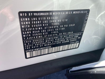 2025 Volkswagen Tiguan 2.0T SE