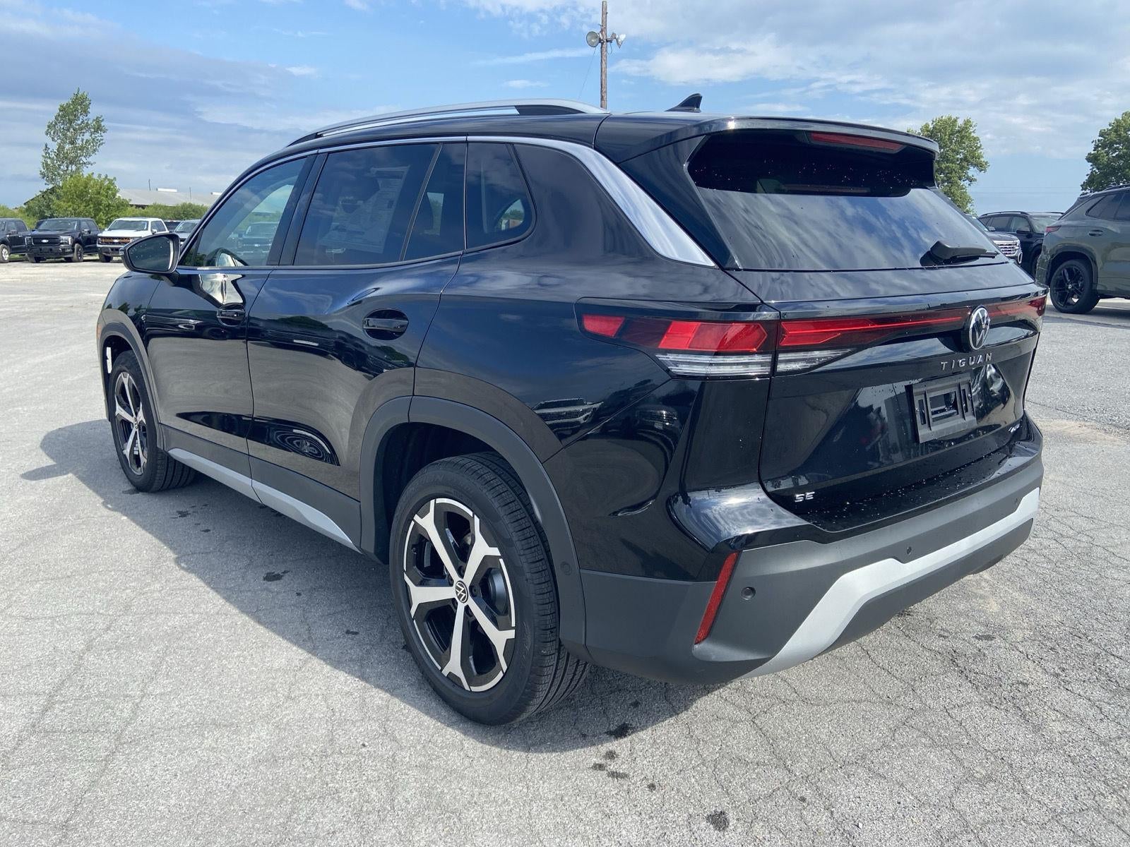 2026 Volkswagen Tiguan SE