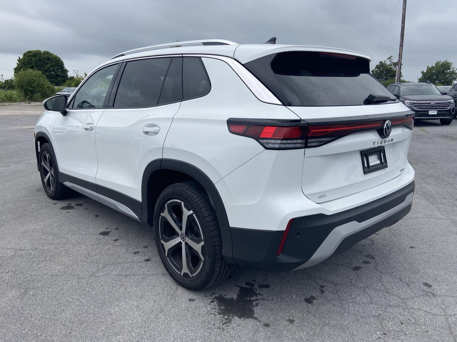 2025 Volkswagen Tiguan SE