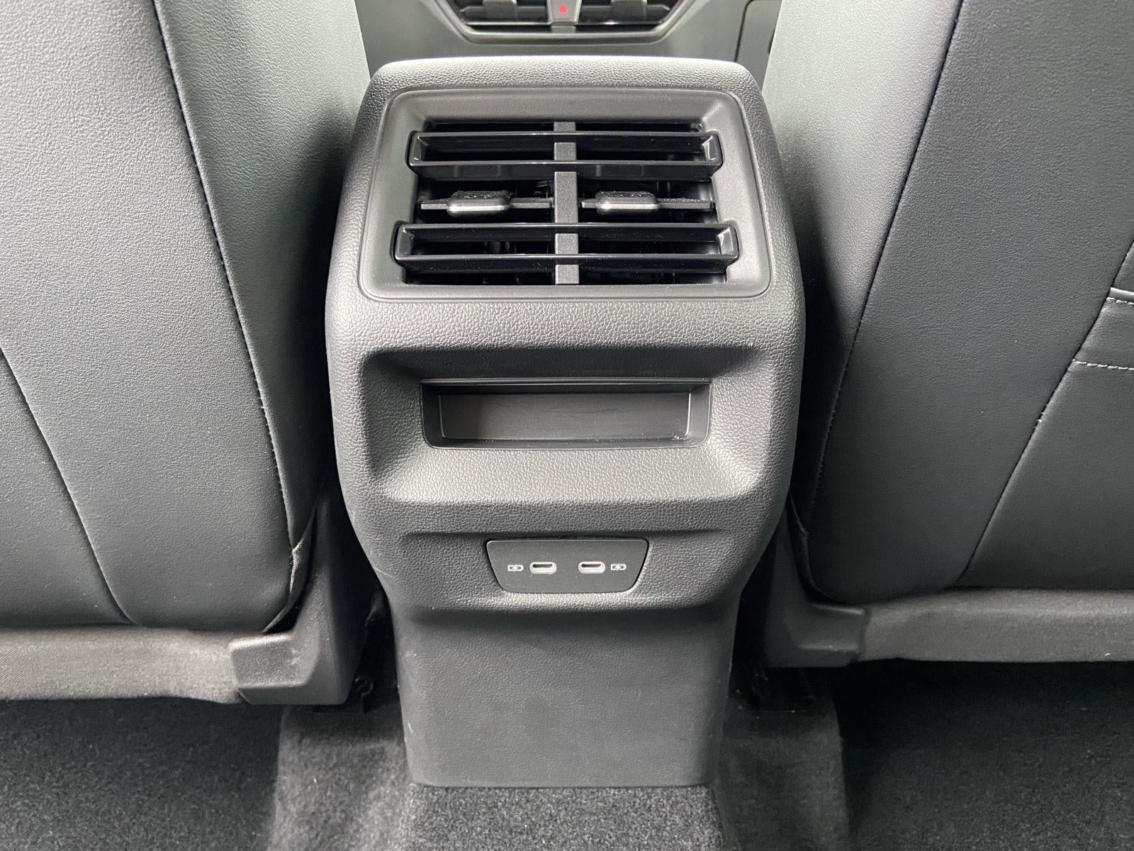 2025 Volkswagen Tiguan SE