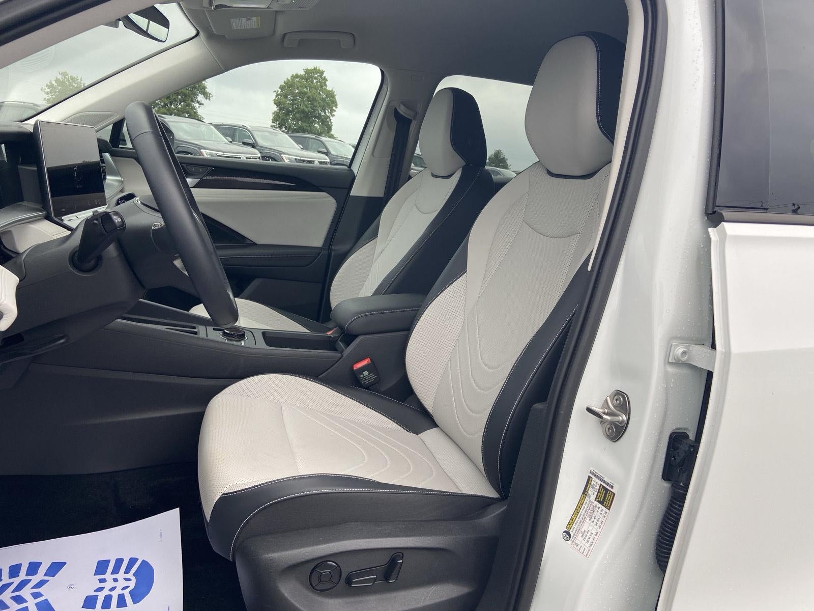 2025 Volkswagen Tiguan SE