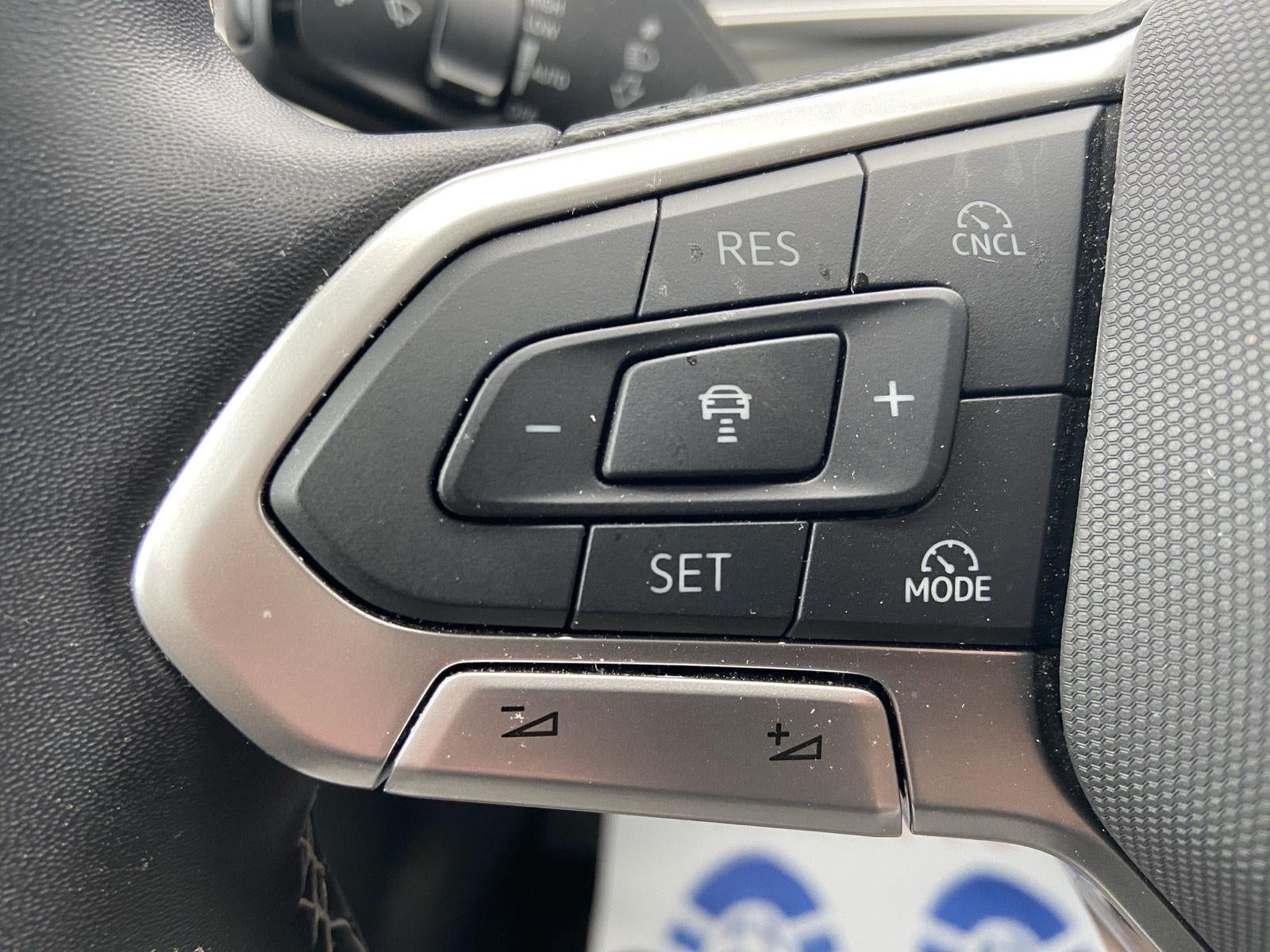 2025 Volkswagen Tiguan SE