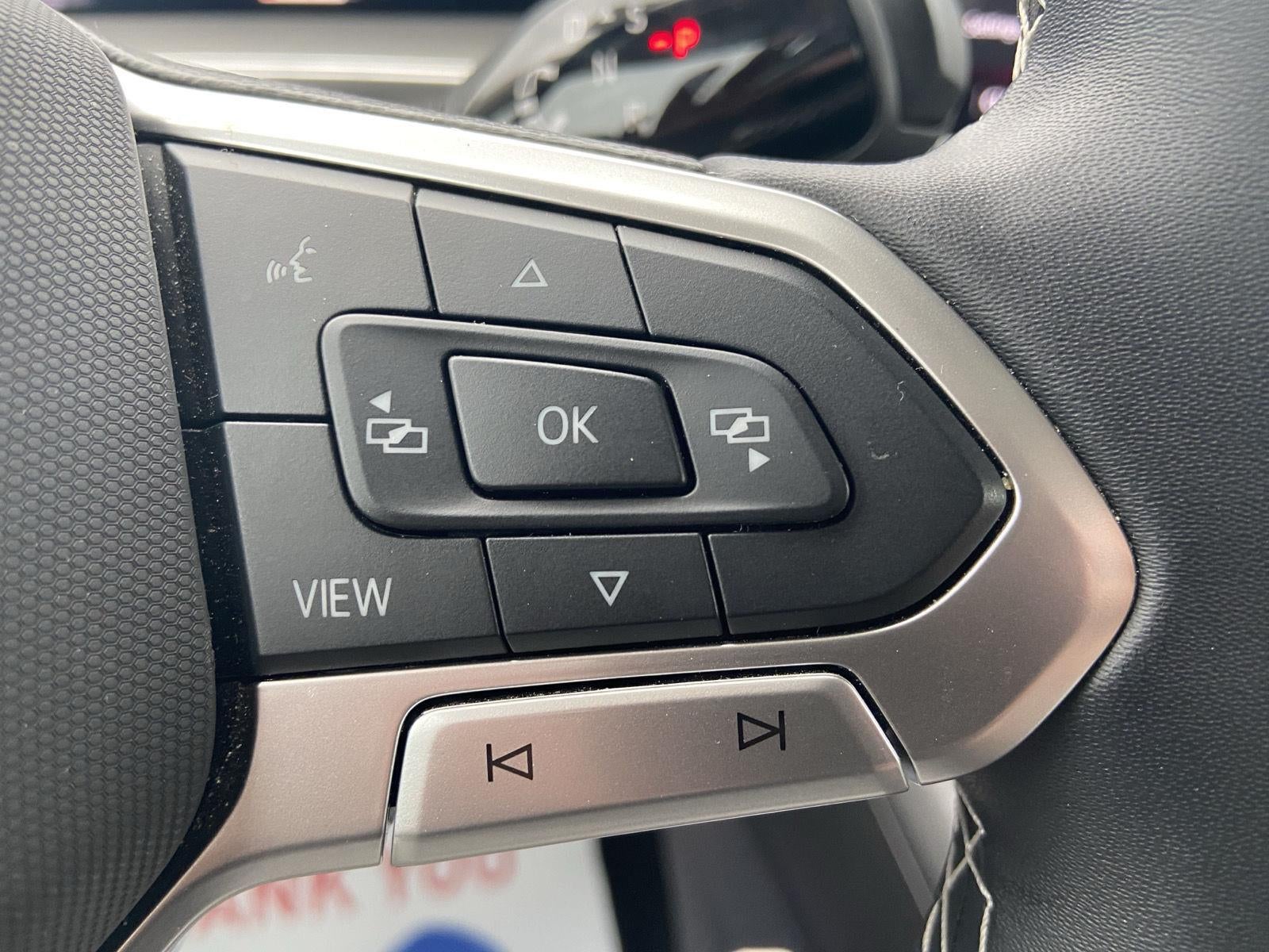 2025 Volkswagen Tiguan SE