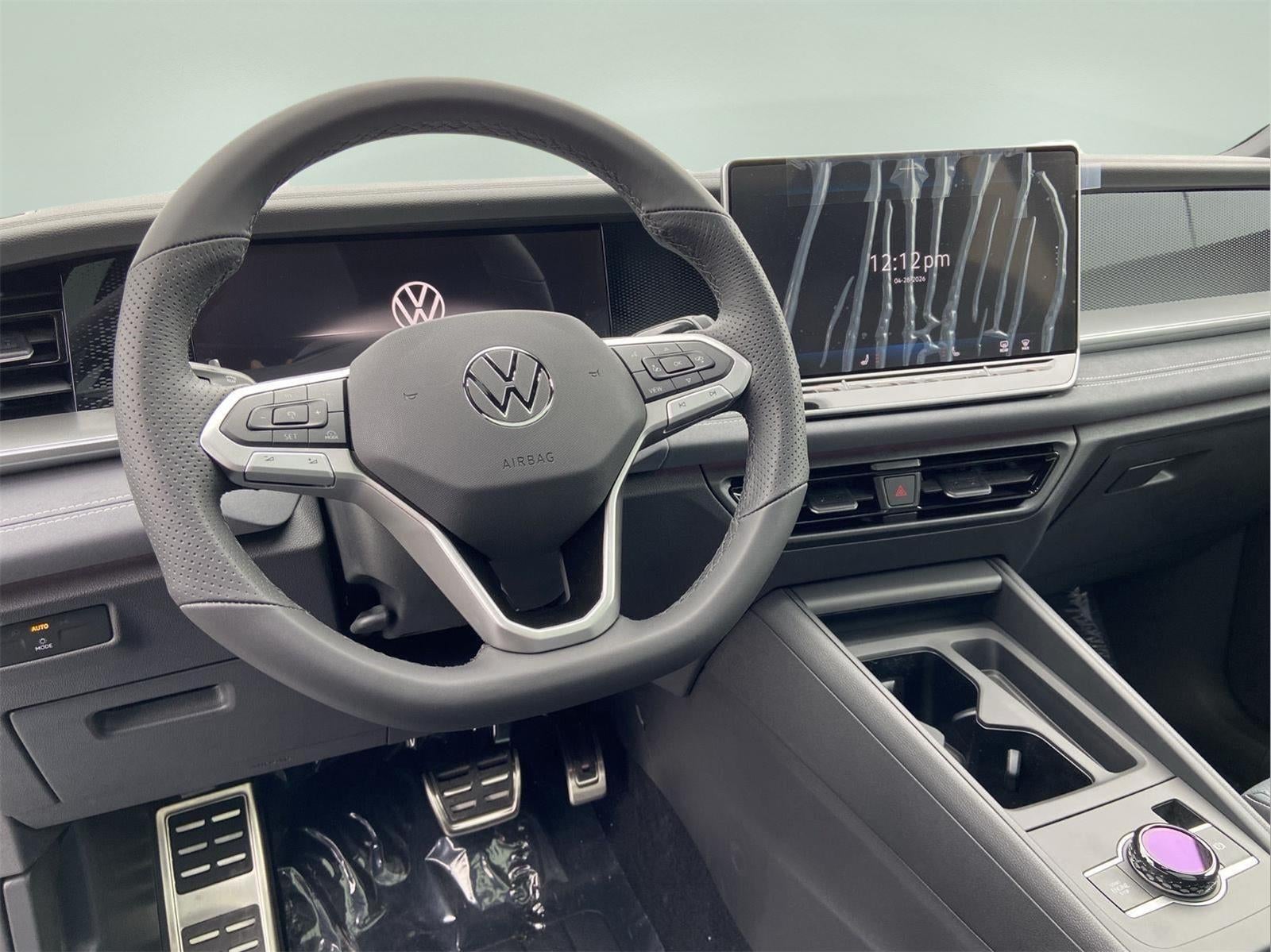2026 Volkswagen Tiguan SE R-Line Black