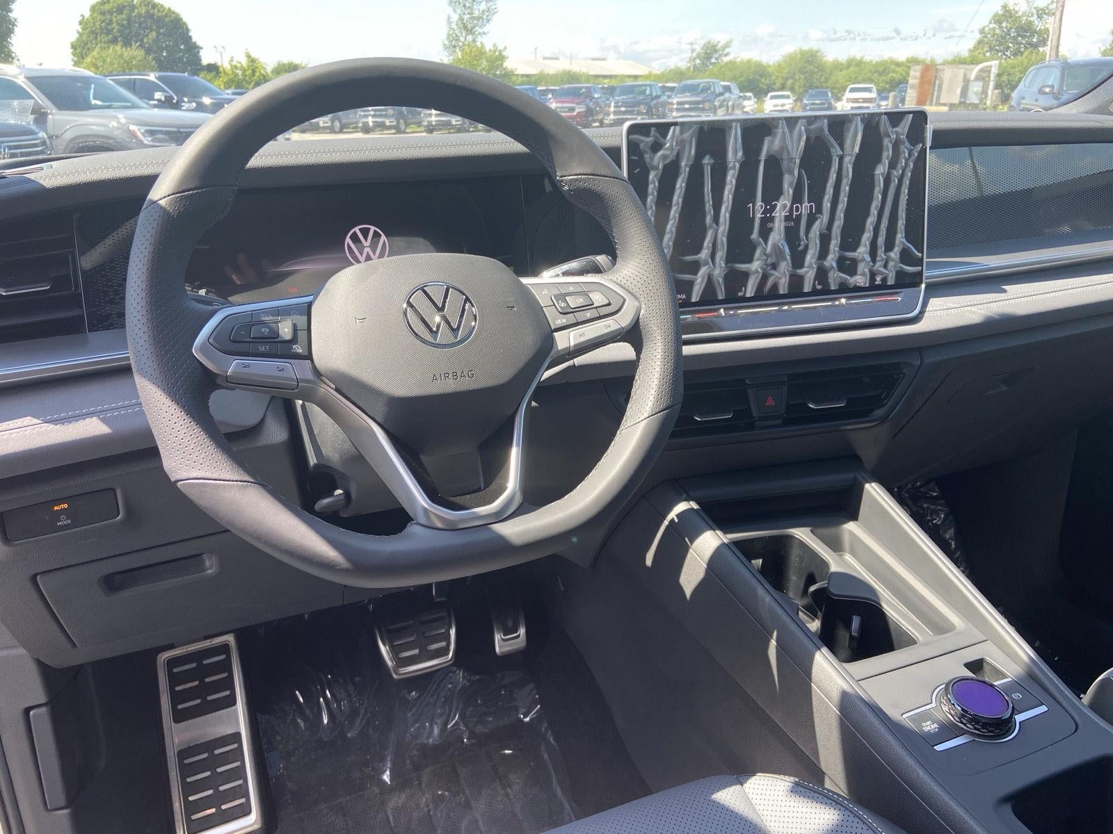 2026 Volkswagen Tiguan SE R-Line Black