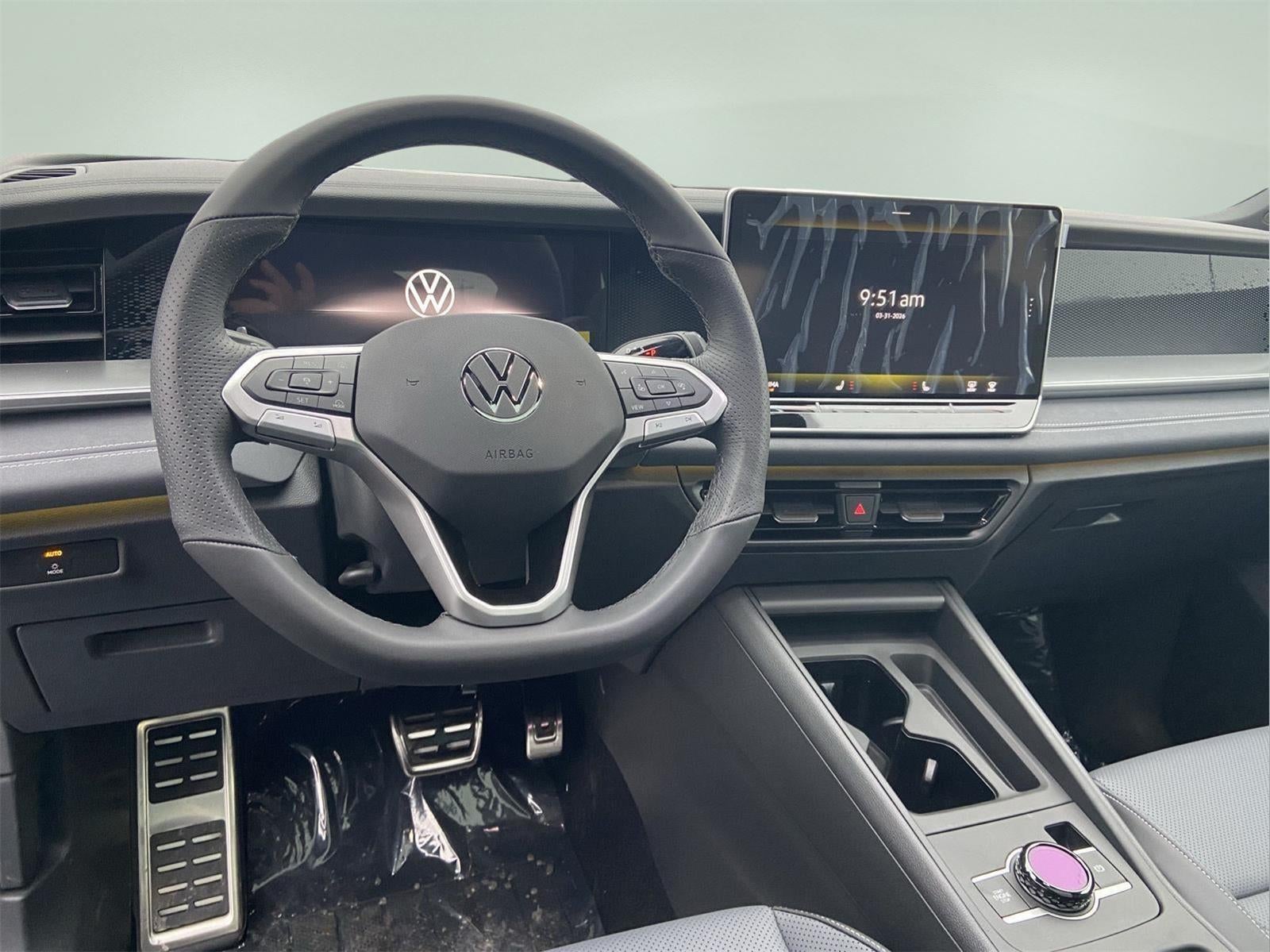 2026 Volkswagen Tiguan SE R-Line Black