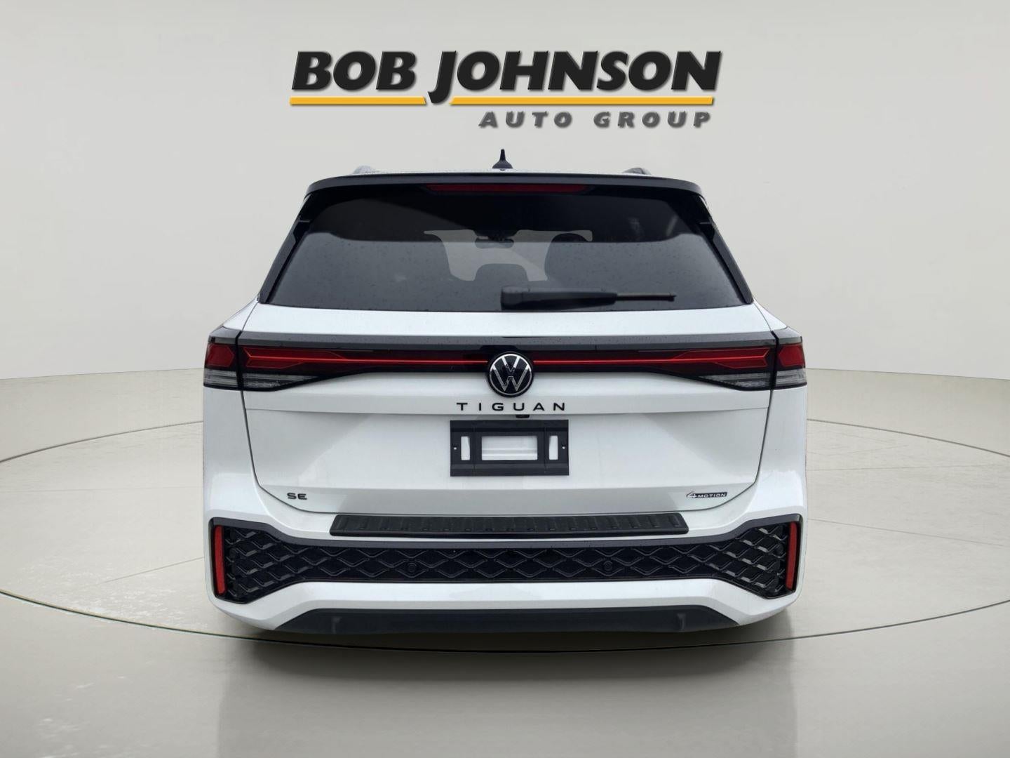 2026 Volkswagen Tiguan SE R-Line Black