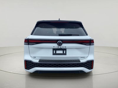 2026 Volkswagen Tiguan SE R-Line Black