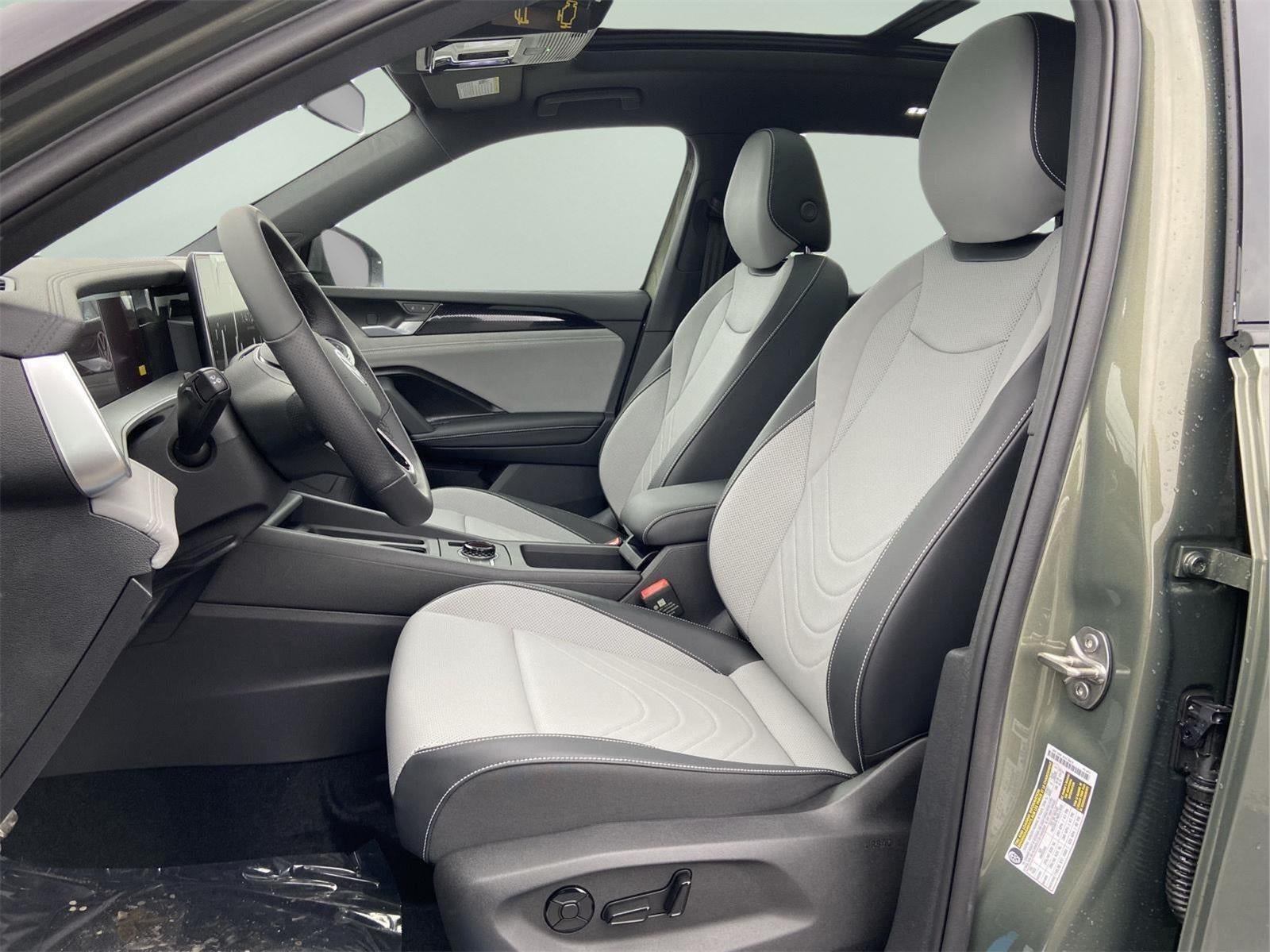 2026 Volkswagen Tiguan SE R-Line AWD