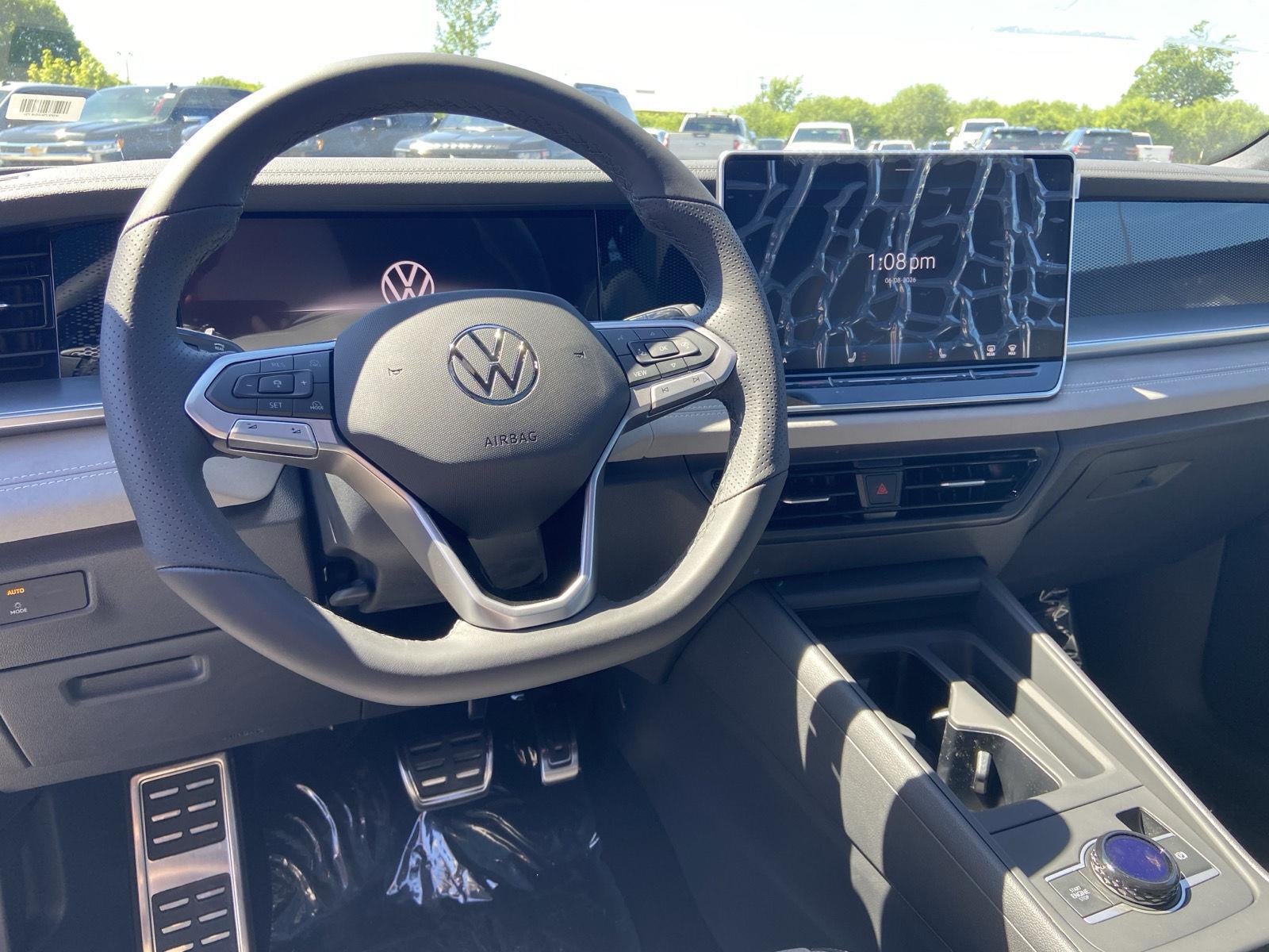 2026 Volkswagen Tiguan SE R-Line Black