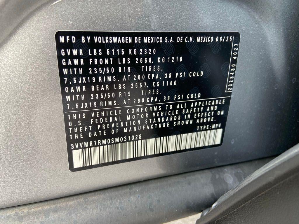 2025 Volkswagen Tiguan 2.0T SE