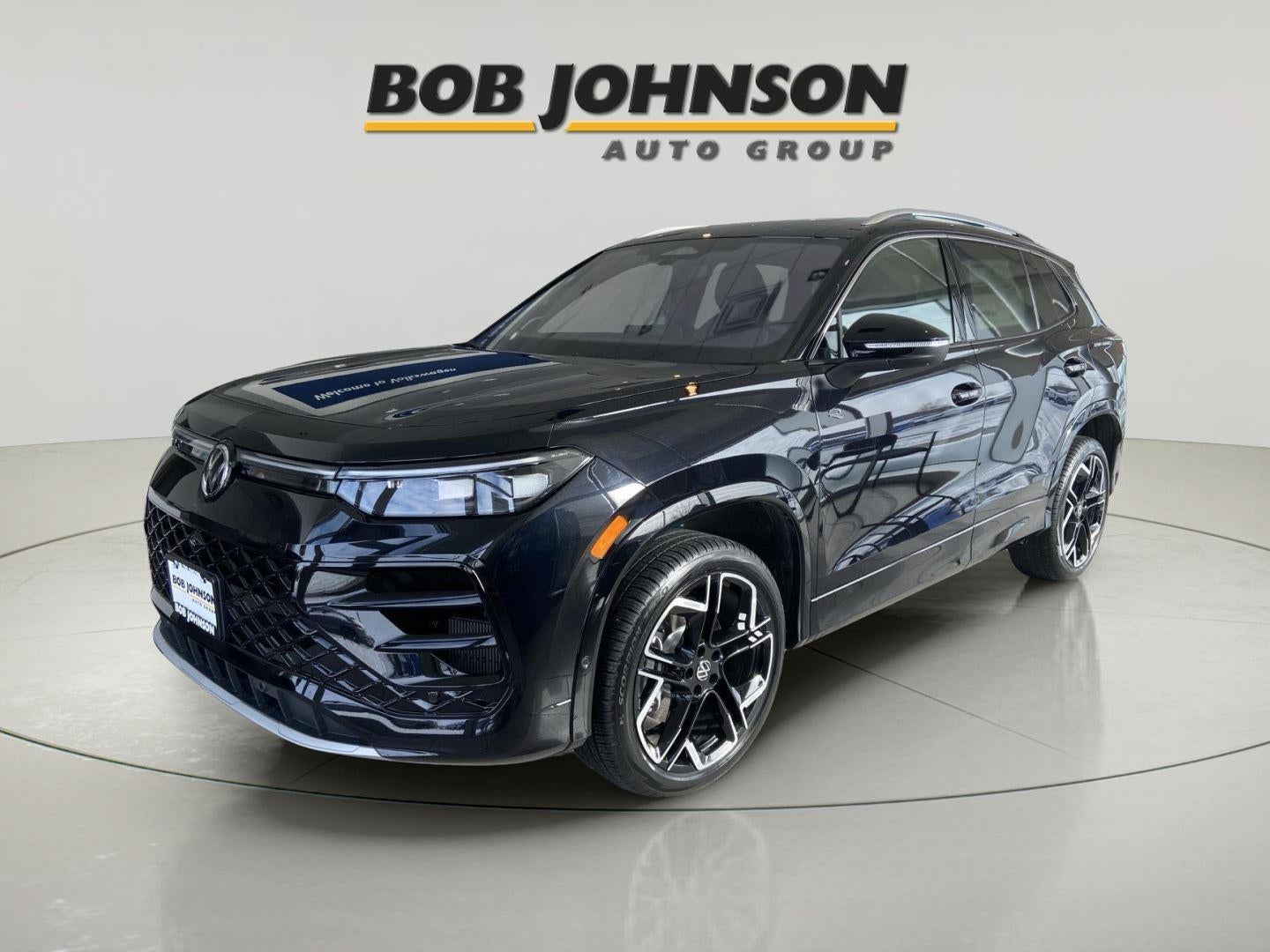 2026 Volkswagen Tiguan 2.0T SEL R-Line