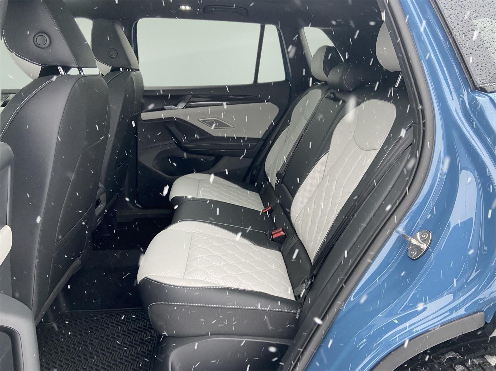 2026 Volkswagen Tiguan 2.0T SEL