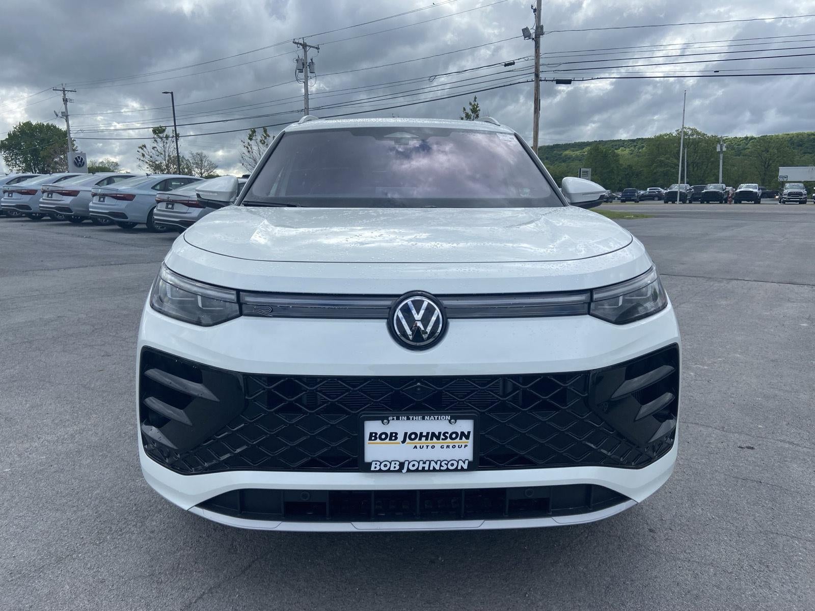 2026 Volkswagen Tiguan SEL R-Line Turbo