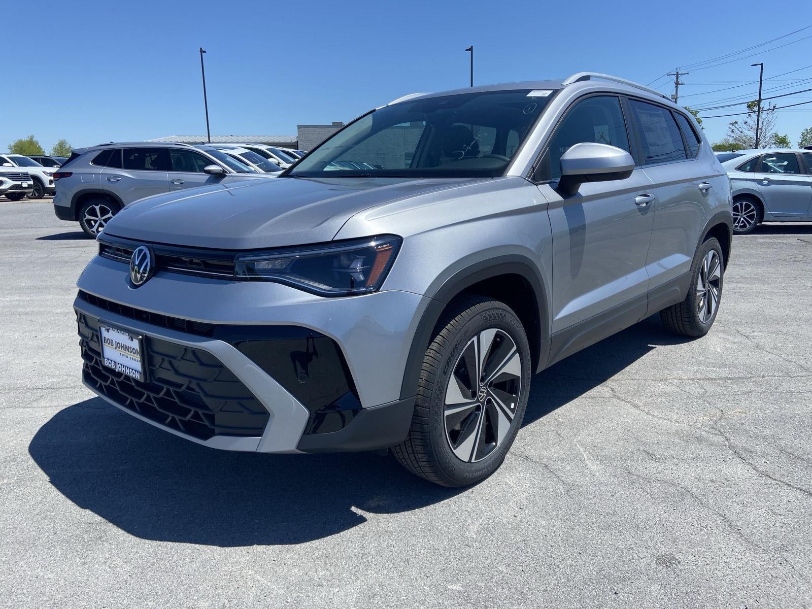 2026 Volkswagen Taos SE