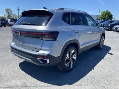 2026 Volkswagen Taos SE