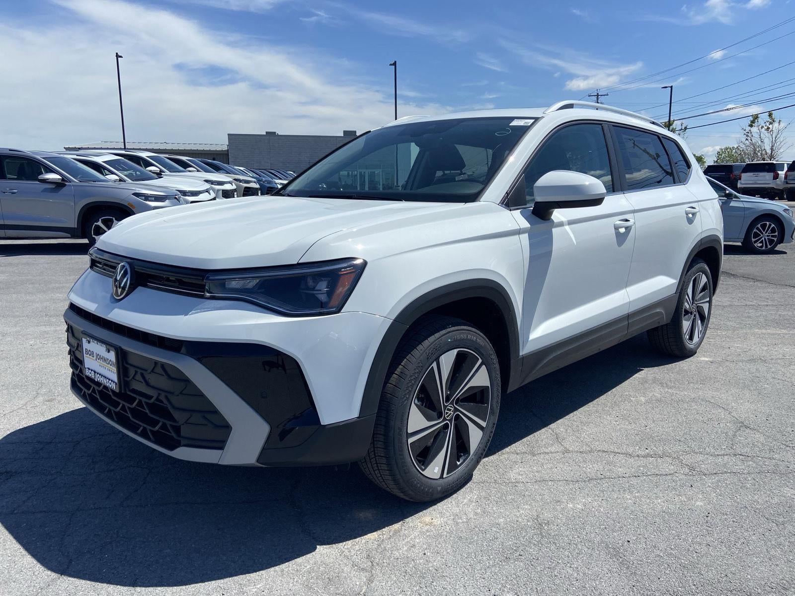2026 Volkswagen Taos SE