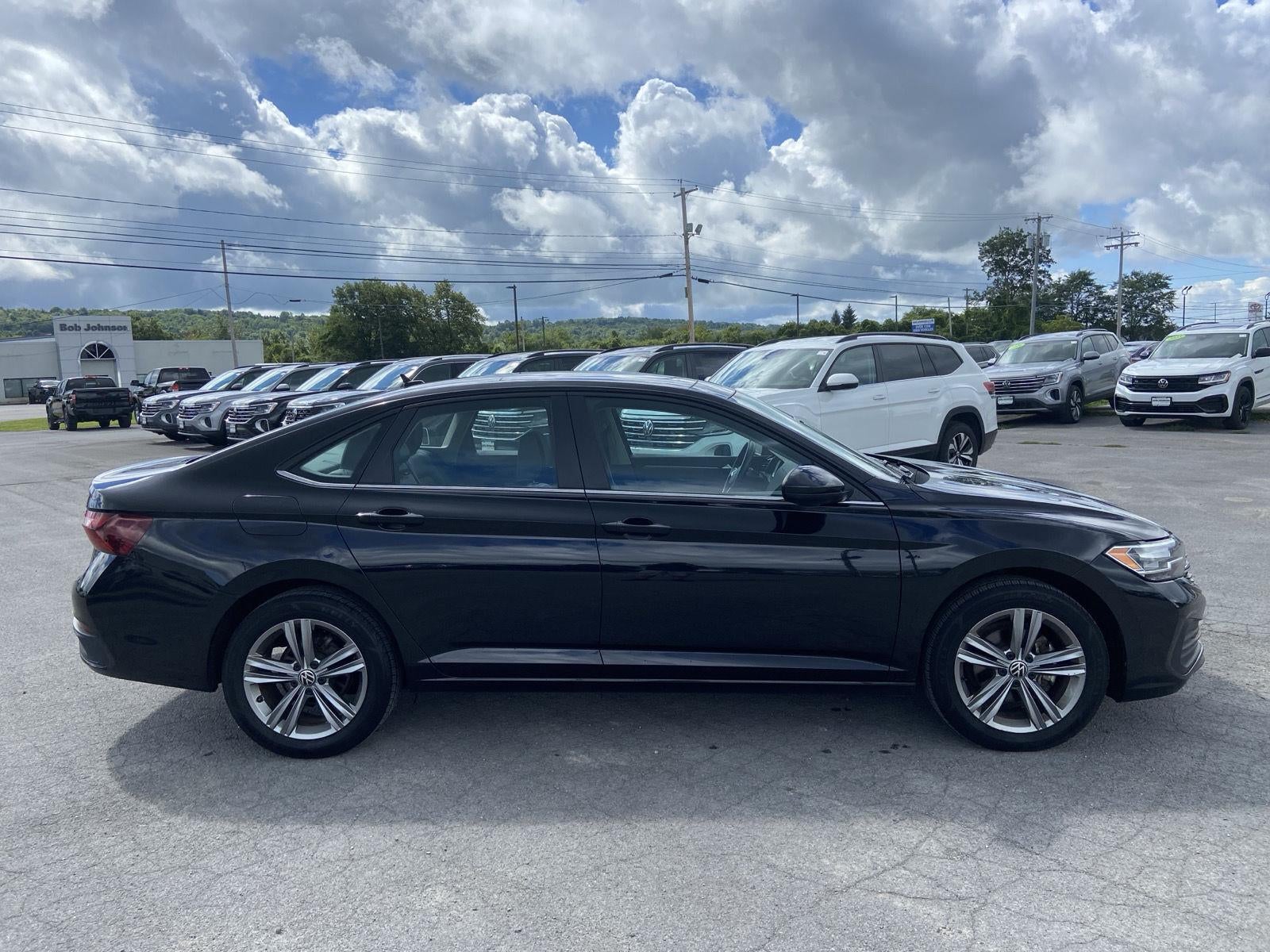 2024 Volkswagen Jetta SE