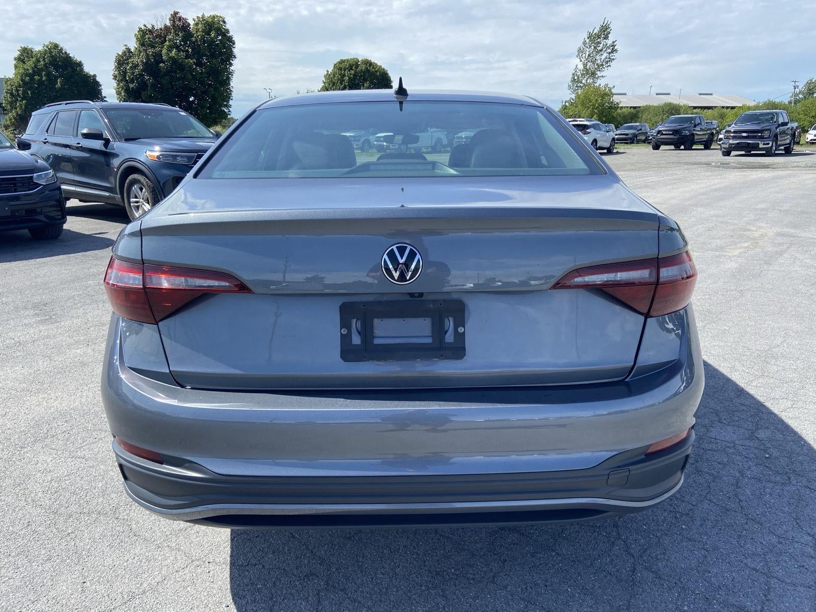 2024 Volkswagen Jetta SE