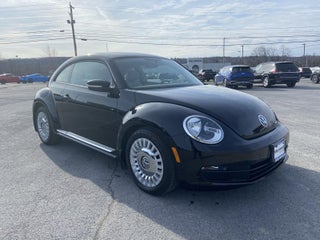 2013 Volkswagen Beetle 2.5L w/Sun