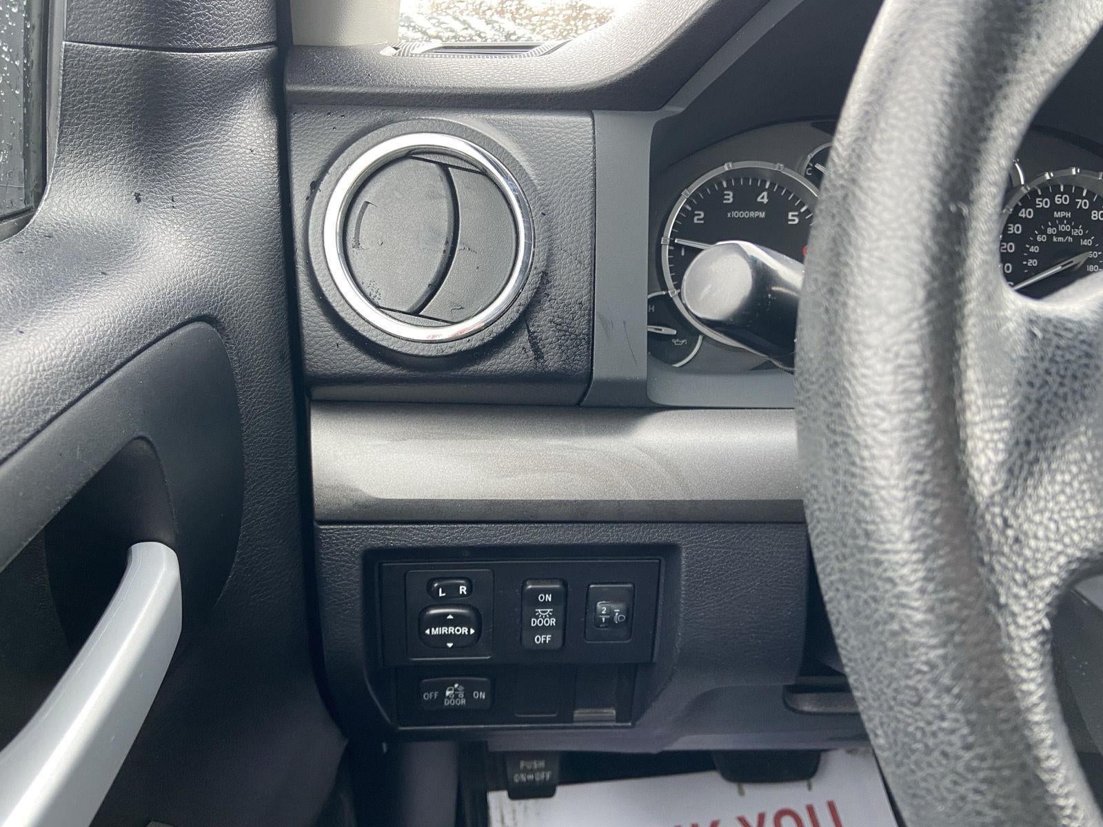 2017 Toyota Tundra SR5