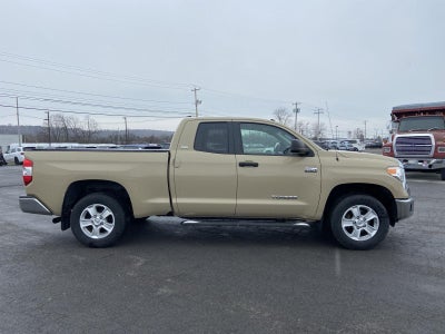 2017 Toyota Tundra SR5
