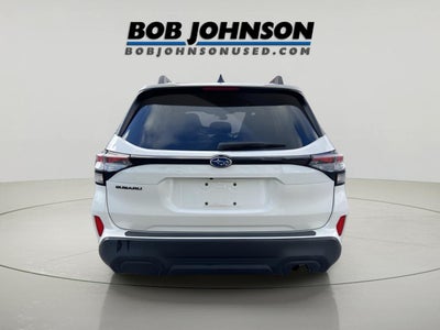 2025 Subaru Forester Premium