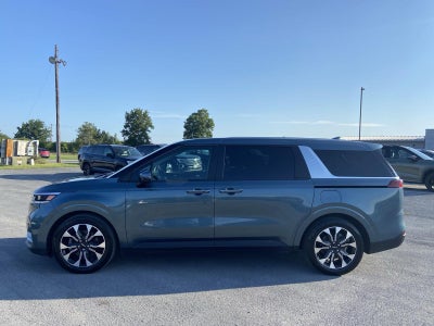 2023 Kia Carnival EX