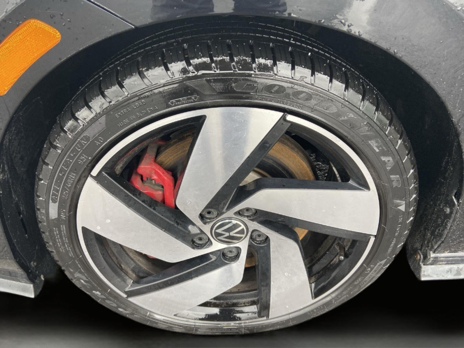 2023 Volkswagen Golf GTI 2.0T SE